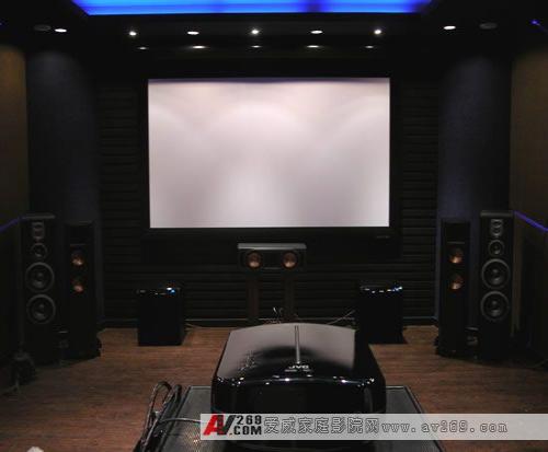 ��ɫʹ�߁��RJVC HD950ͶӰ�C�u�y