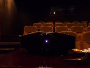 �������_δ�l��3DͶӰ VW90ES���w�