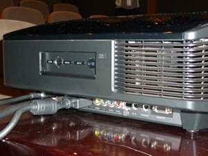 �������_δ�l��3DͶӰ VW90ES���w�