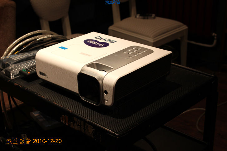 ȫ����������W1050����ͶӰ�C(j��)��(sh��)�Ķ��D