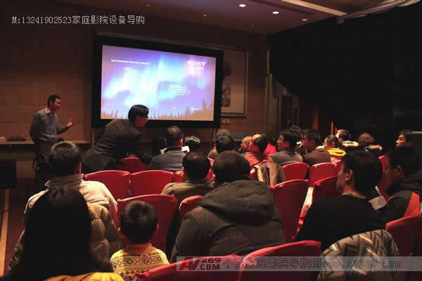 �����x���p֮����VW90ES 3DͶӰ�C��ʾ��