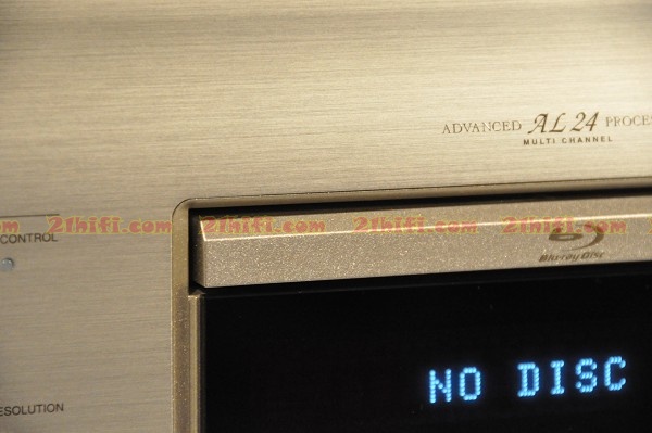 01h.jpg (48332 �ֹ�)