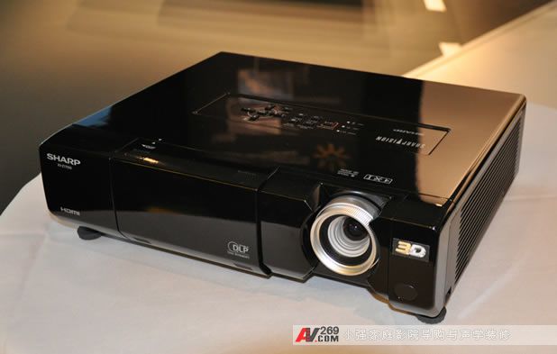 ׿Խ��3Dҕ�XЧ�� ������ߵ�����XV-Z17000ͶӰ�C