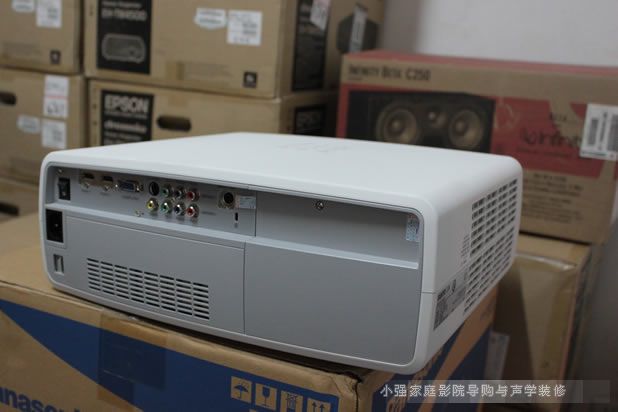 ����Z800���ø���ͶӰ�C