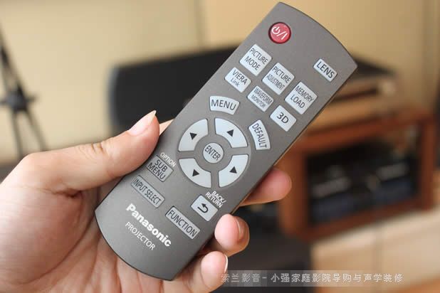 ����AE7000ͶӰ�C(j��)���b����