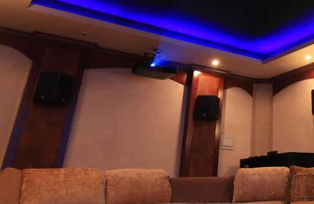 ����PT-AE7000