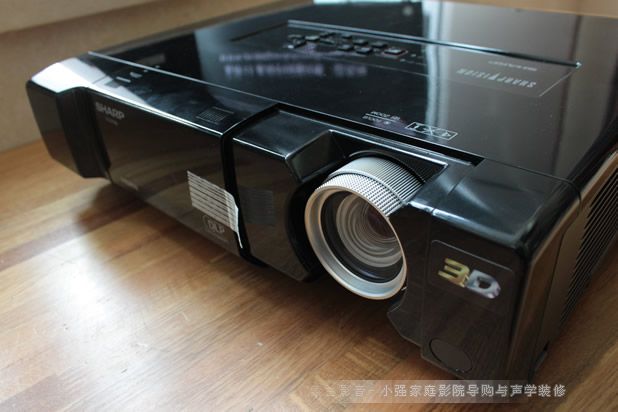 ����XV-Z17000A 3D����ͶӰ�C