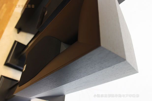 Studio 530������