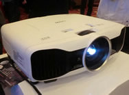 3DͶӰ�C������TW8510C��B