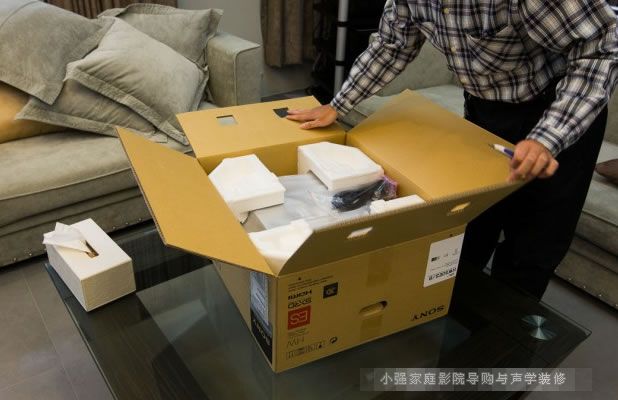 SONY VPL-HW50ES�_����