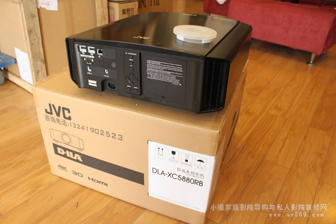 JVC 4KͶӰ�C(j��)�_(k��i)��