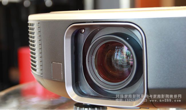 ����Z48000A�R�^