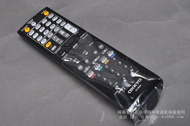 ����u����