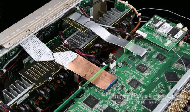 �R�mʿSR7009�_��