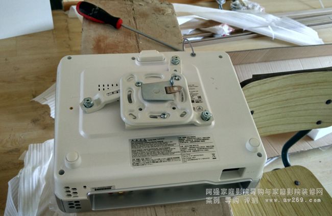 ͶӰ�C���b����