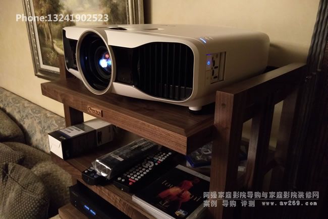 ������TW8200ͶӰ�C���O�����