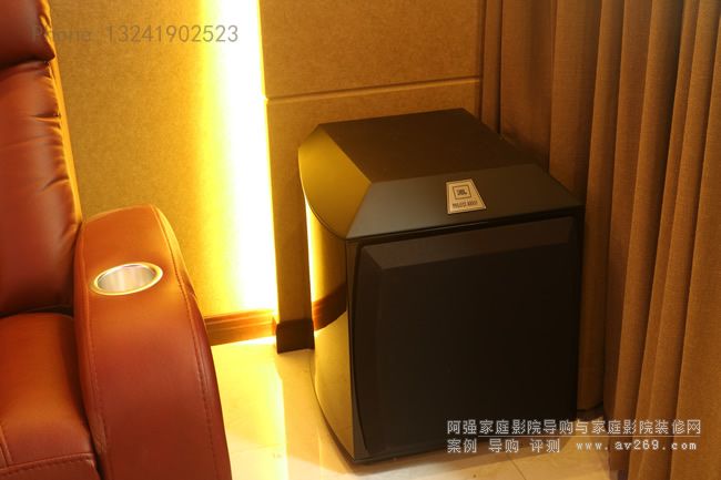 ��ͥӰԺ���JBL�OƷ������ Array1500