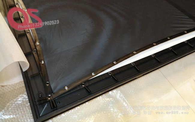 ͸Ļ�����õĺڼ�