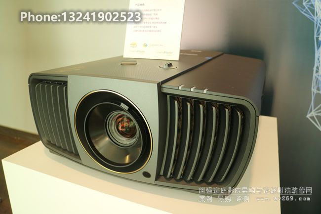 ����4KͶӰ�C Benq X12000