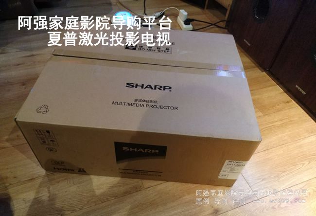 ���ռ���ͶӰ�C���b��