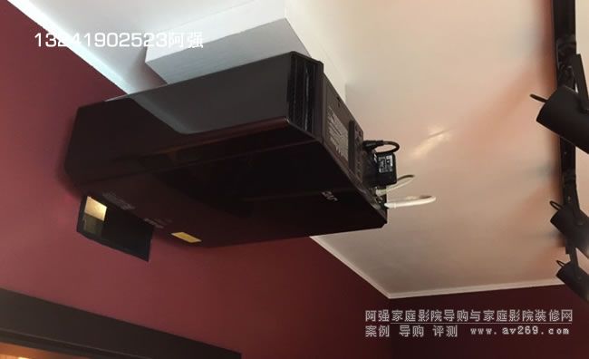 JVC 4KͶӰ�C(j��)