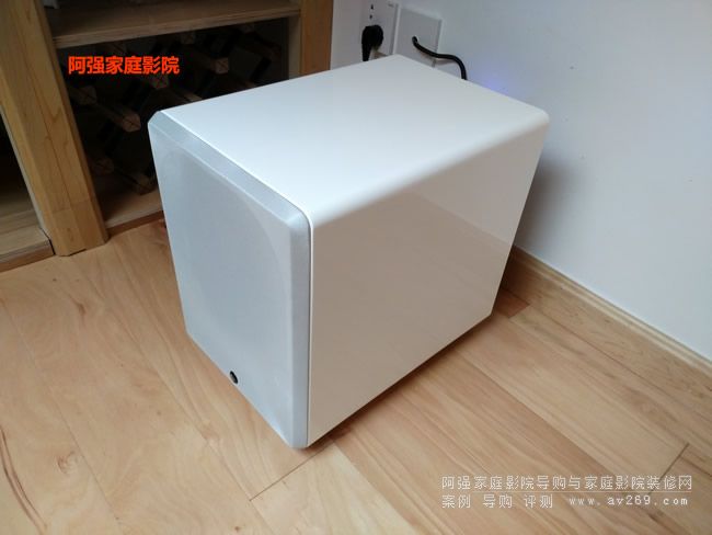 ΁ţ������