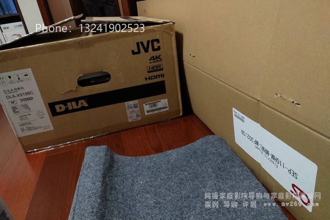 4K JVCͶӰ�C��4K OSĻ��