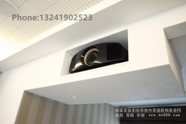 ����4KͶӰ�C���b����