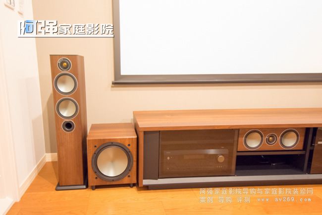 �����O���،�