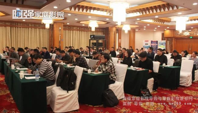 ��Ӗ���F��