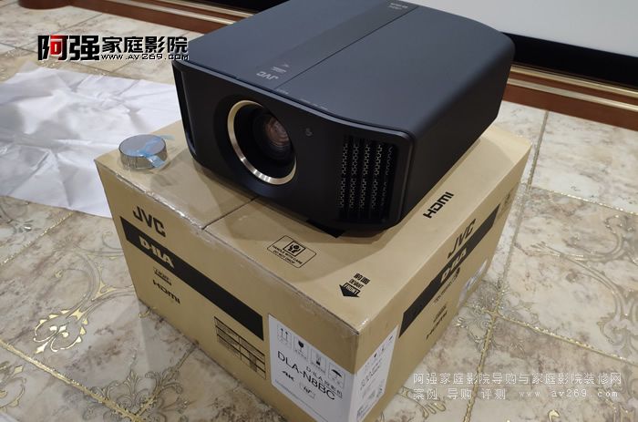 JVC DLA N8BC���b