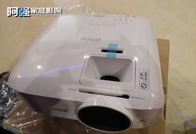 ������CH-TW5400����ͶӰ�C ���^���s���܏��� ���ԃr��ͶӰ�C