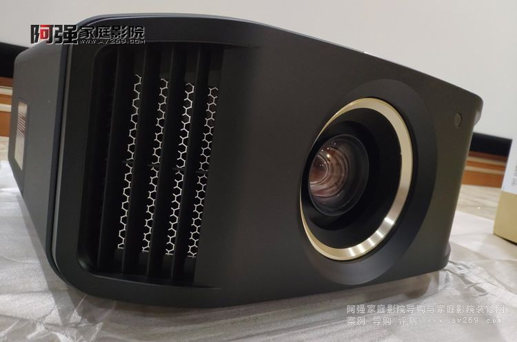 JVCԭ��4KͶӰ�C(j��)�_�䰲�b