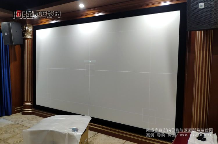 ͶӰĻ����ͶӰ�C����ƥ���{��