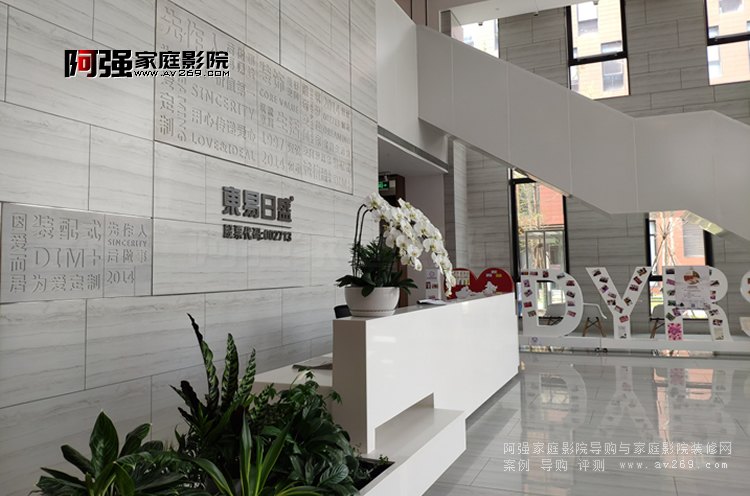 �|����ʢ���Ŀ���ǰ�_��d