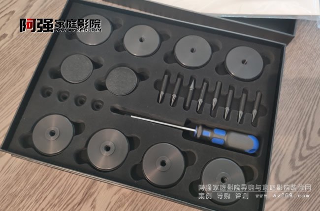 KEF Blade�����_�