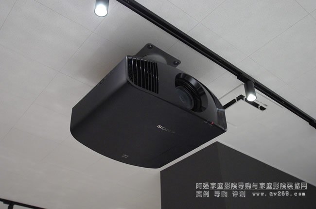 ����VW298ͶӰ�C(j��)