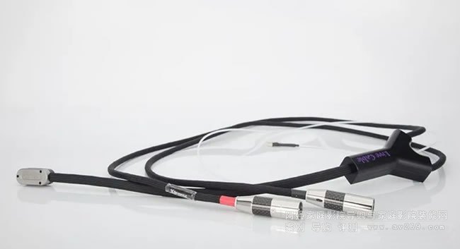 Livecable Xtreme���۾�