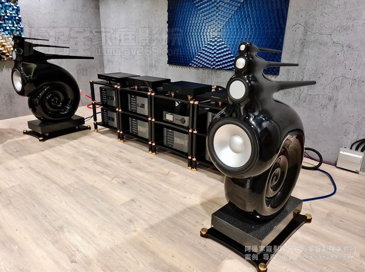 �W�^����푈D��ɫ