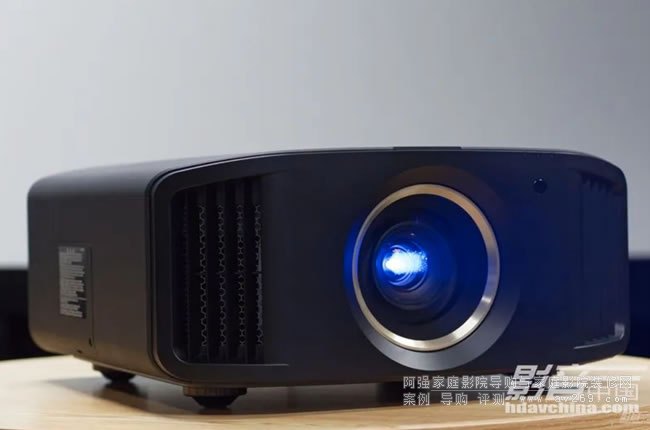 JVC N78ͶӰ�C HDR10+�c4K/120���е������C��