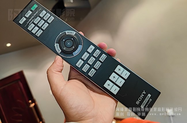 ����4KͶӰ�C�b����