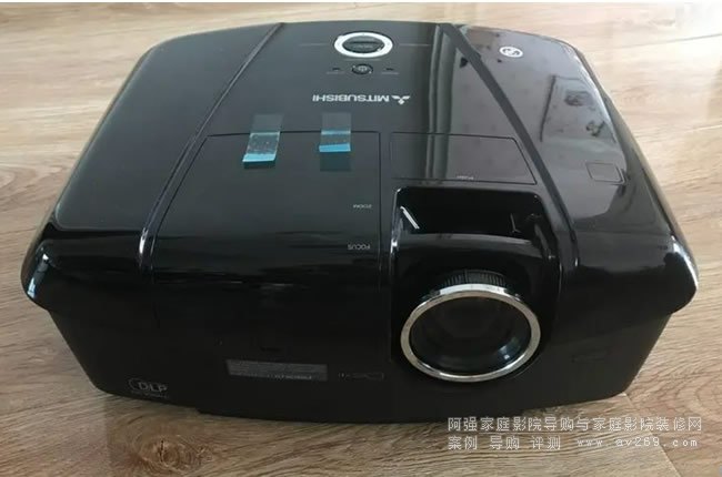 �����������ƷHC8000����3DͶӰ�C����