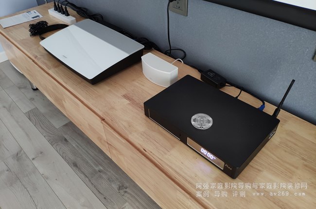 ��ʽ�w�ǺͿ͏d������Bose����M�b��ӰԺϵ�y����