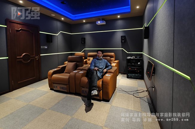 �����ڬF��