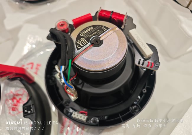 B&W ���A�f��CCM665��������_��