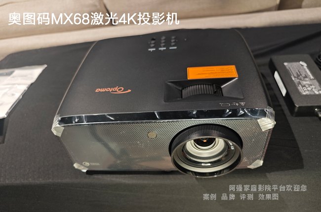 �W�D�aMX68������4K����ӰԺͶӰ�C�u�y